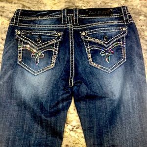 listing-status-banner